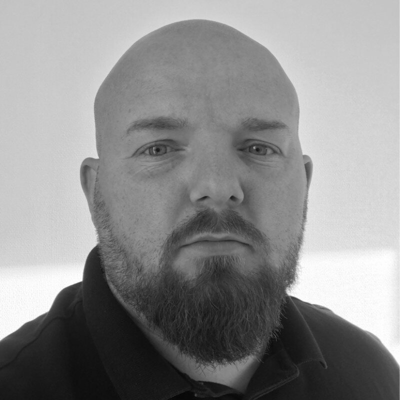 Portrait of Lee Knights, CMgr FCMI